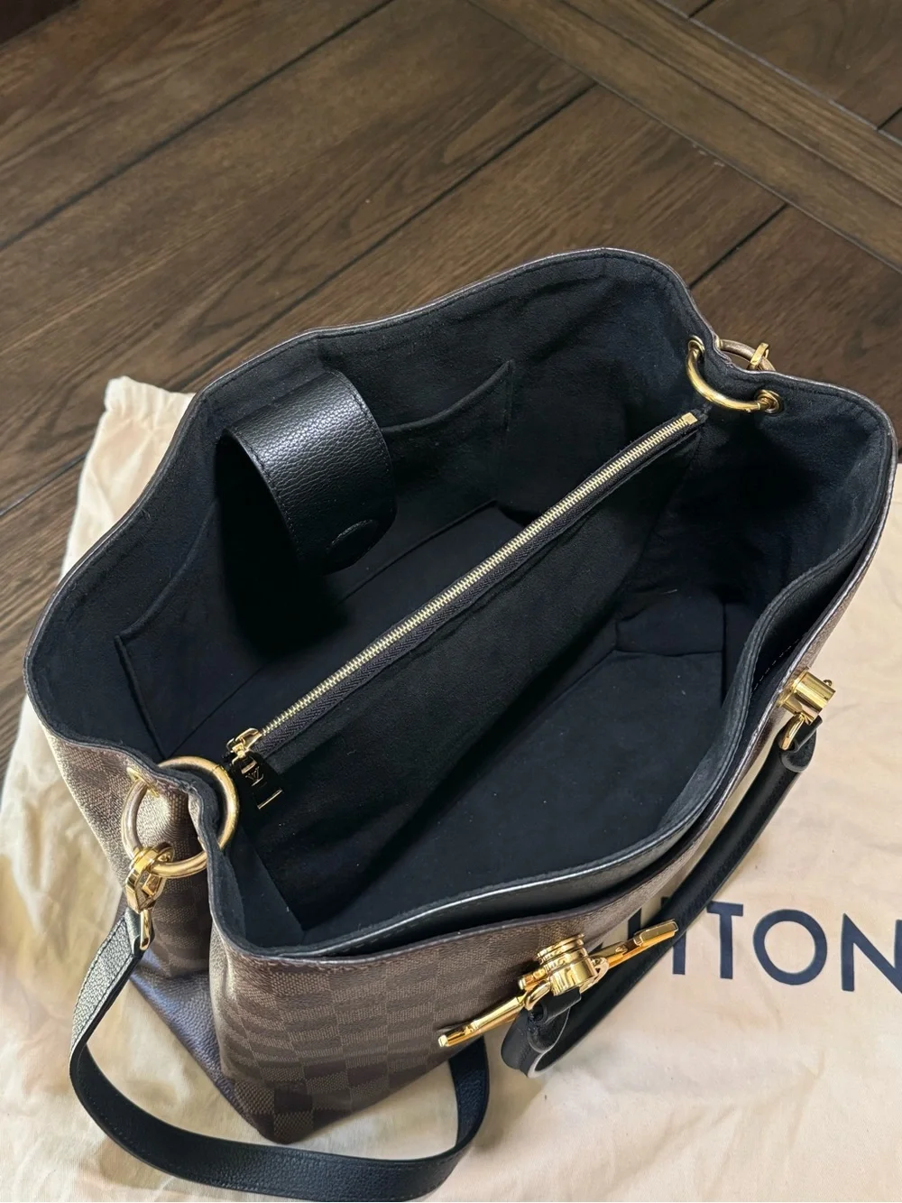 Louis Vuitton Damier Ebene Riverside with shoulder strap